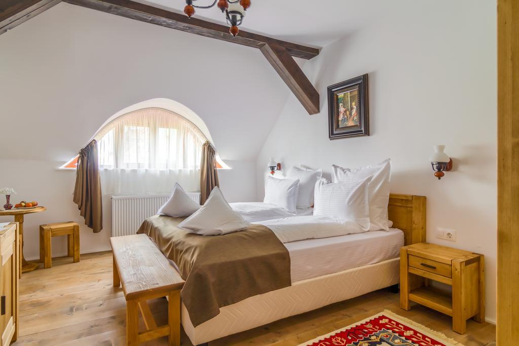 Pensión Taschler Haus 3*